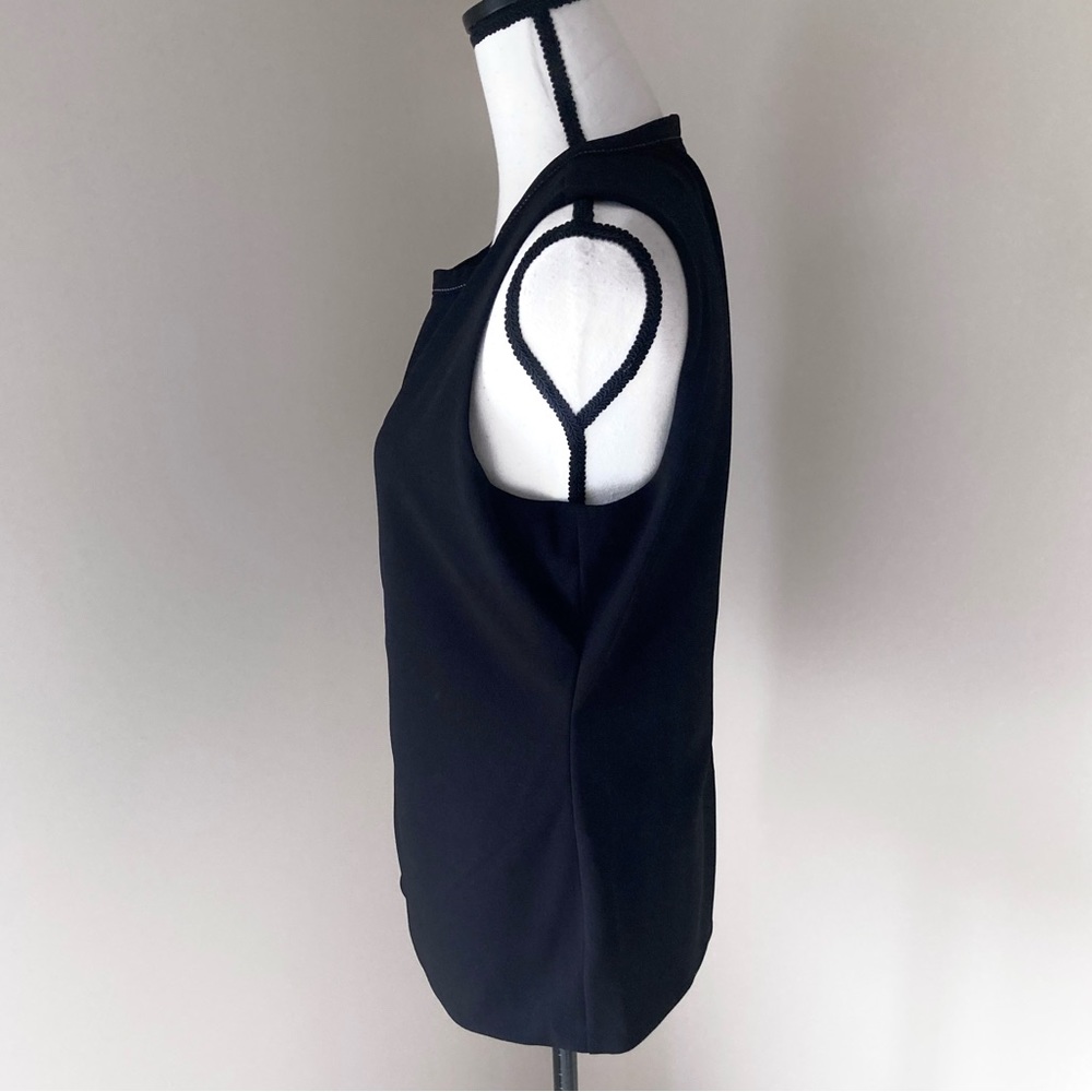 White House Black Market Black Crepe Shell Size L - Picture 9 of 11